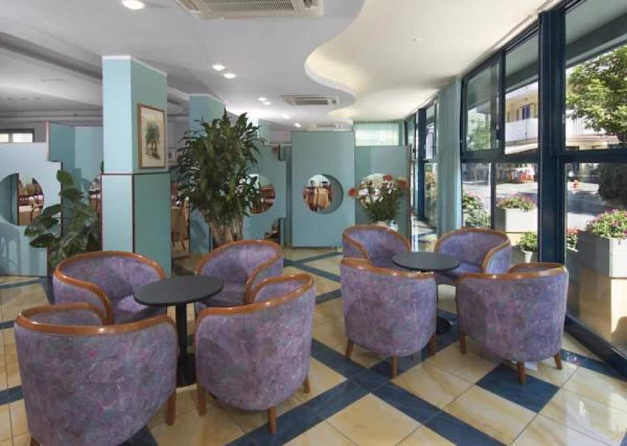 戴安娜酒店 贝拉里亚-伊贾马里纳 外观 照片
